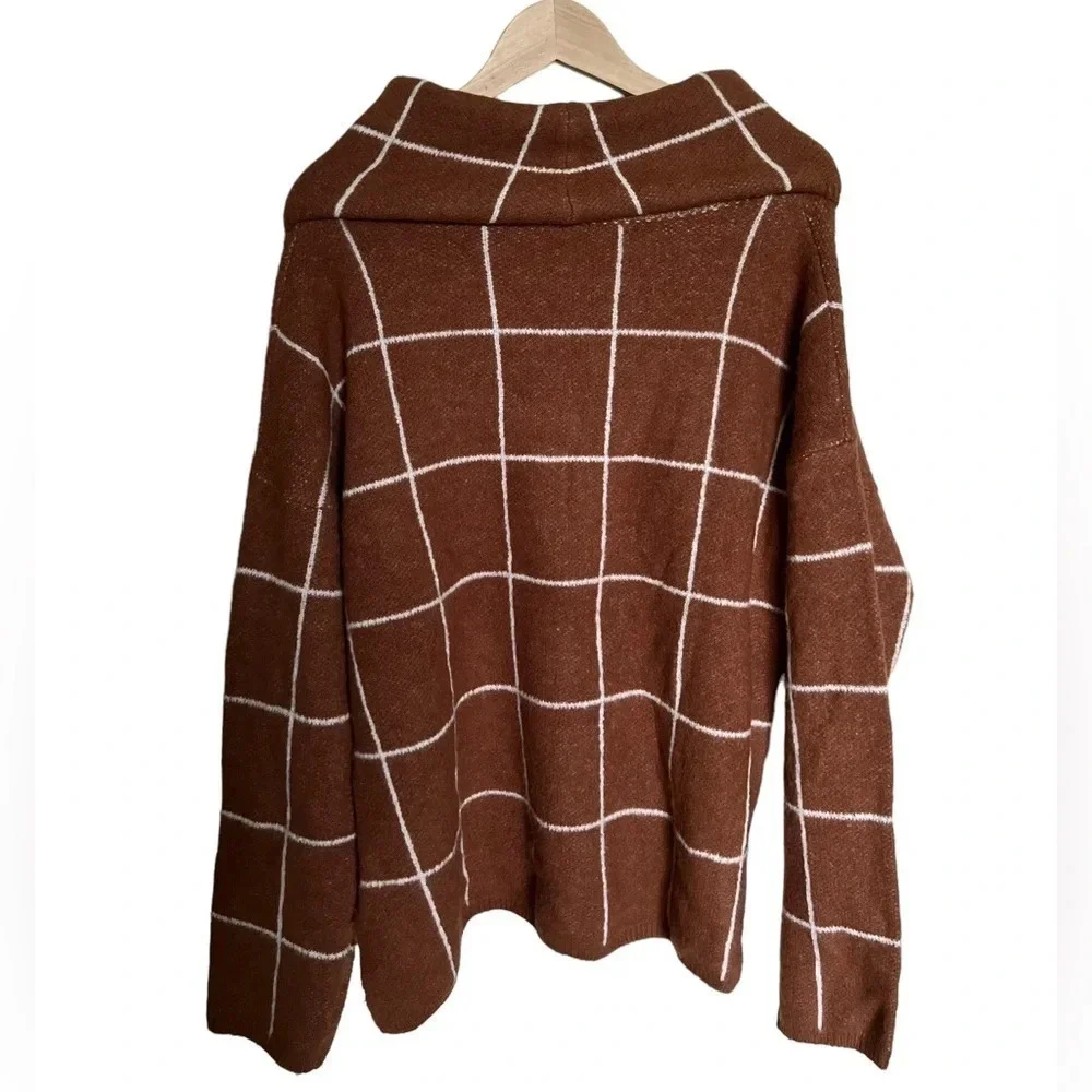 Lumiere • Cowl Neck Plaid Geometric Sweater